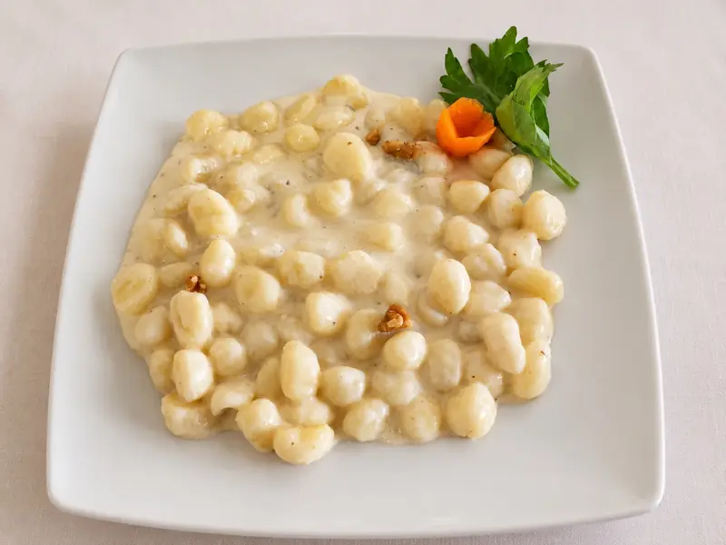 Gnocchi al gorgonzola e noci