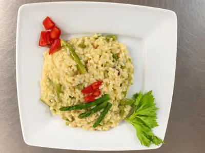 Risotto agli asparagi e pomodoro